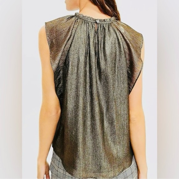 Ann Taylor LOFT Shimmer
Flutter Sleeve Shell Top M - Picture 5 of 14